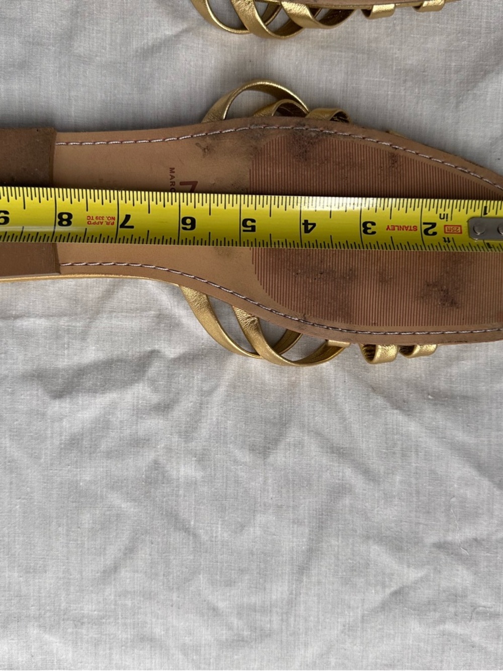Marc Fisher LTD Gold Strappy Flat Sandals Square Toe Crossover Straps – Size 11 - Picture 7 of 8